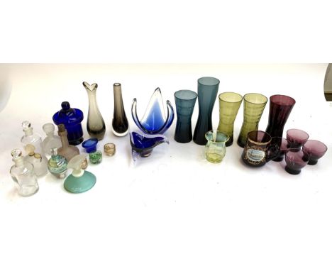 A mixed lot of glass items to include Caithness Scotland vase, 18cmH, Bristol blue glass jar, perfume bottles etc 