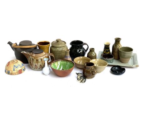 A mixed lot of studio pottery to include Sarah Walton, Bryan Newman, Cornish pottery, David Leach bowl (af), etc 
