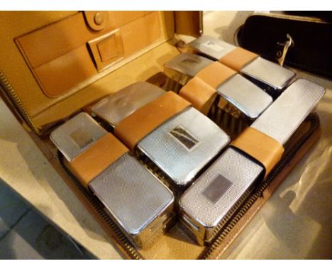 Vintage gents leather cased brush set