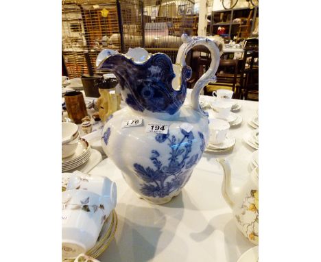 Doulton Burslem, flow blue large jug H: 36 cm   CONDITION REPORT:  Item appears in good condition with no chips, cracks or re