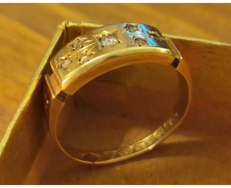 .625 15ct Gold &amp; Diamond Ring