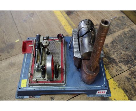 A Wilesco stationary steam engine,&nbsp;31cm wide.&nbsp; 