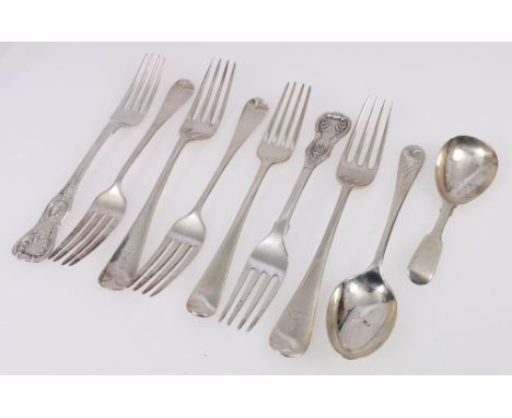 Victorian fiddle pattern silver caddy spoon, maker Henry Holland, London 1868, a pair of Kings pattern dessert forks, five as