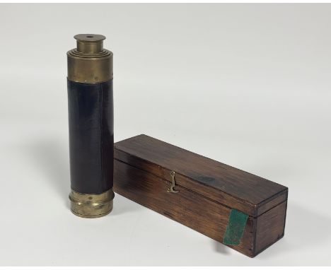 Utzschneider und Fraunhofer in Mûnchen, a German four-draw brass telescope, 19th century, with brown leather body (lacking le