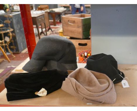 4 1920's vintage ladies hats 