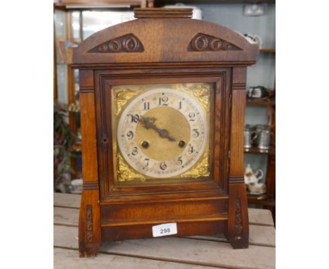 Wooden mantle clock 