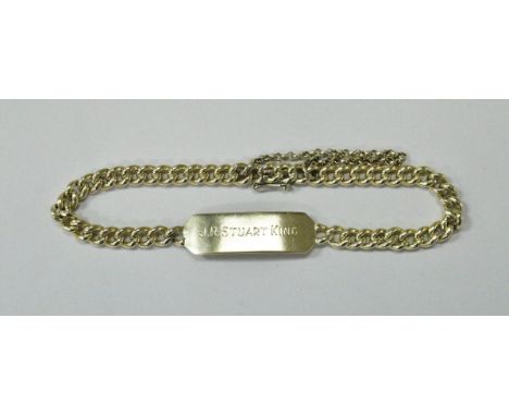 An 18 carat gold tag bracelet, engraved "J R Stuart-King Nat West Ripon Lansdowne Club W1" approx. 21 g
