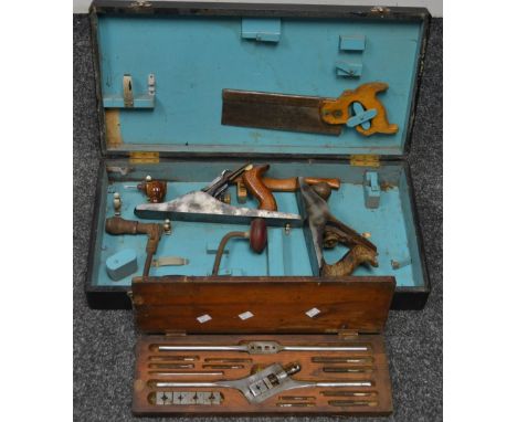 Tools - tap and die set, cased; woodworking planes