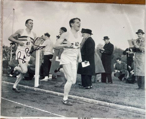 Sir Roger Bannister 4 min mile athlete signed 10 x 8 inch b/w running action photo. Sir Roger Gilbert Bannister CH CBE FRCP w