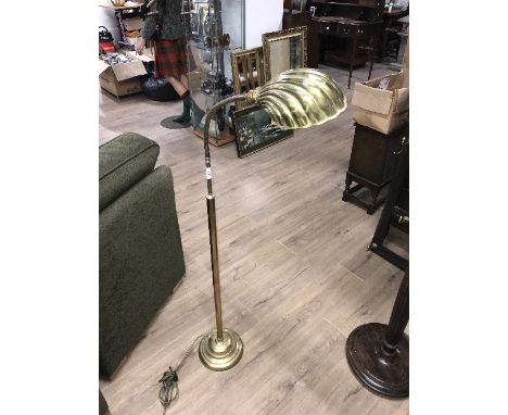 VINTAGE BRASS READING LAMP