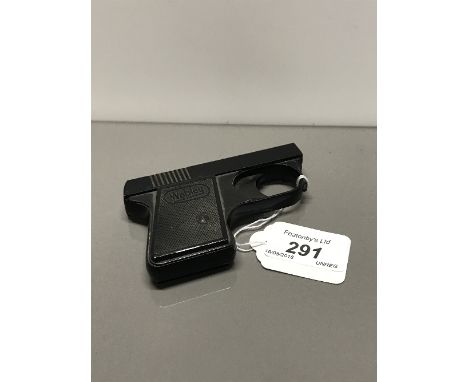 VINTAGE WEBLEY STARTING PISTOL
