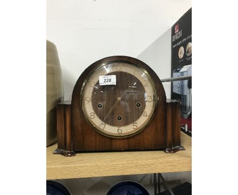 VINTAGE MANTLE CLOCK WITH KEY & PENDULUM