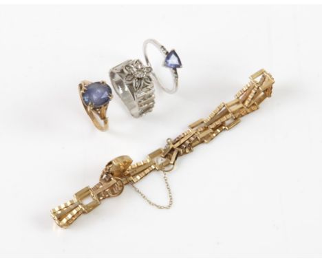 A mixed group of items, including a vintage diamond set floral cluster ring, mount stamped 18 ct, ring size K 1/2, a tanzanit