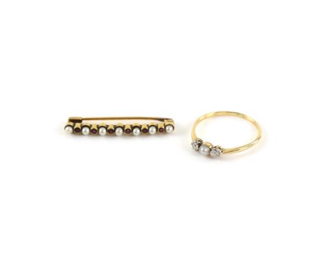 ADDED ITEM Antique pearl and diamond ring, with central pearl and two small old European cut diamonds, set in 18 ct yellow go