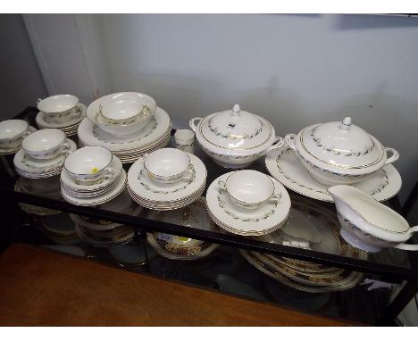 A collection of approx 51 pieces of ceramic tableware to include tureens, plates, side plates, soup bowls and similar (qty)