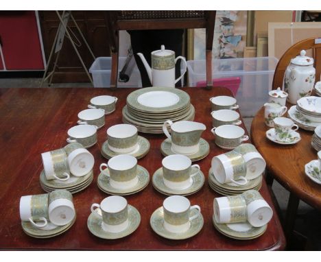 PARCEL OF ROYAL WORCESTER BALMORAL GILDED TEA/COFFEE WARE, APPROXIMATELY FIFTY-PLUS PIECES 