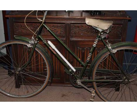 VINTAGE RALEIGH BICYCLE