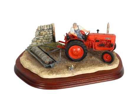 Border Fine Arts sculpture of a tractor driver, "turning with care", limited edition 789/1750, on wooden plinth, L32cm 