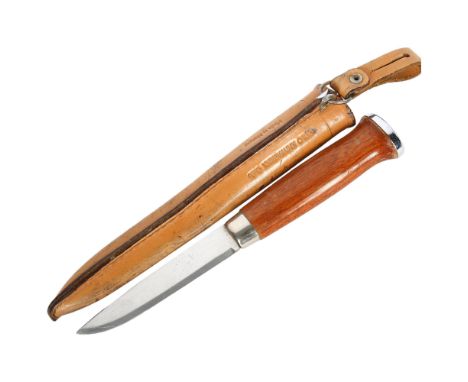 A Norwegian Geilo Rover scout knife, with leather scabbard, blade length 10cm, overall length including scabbard 22cm 