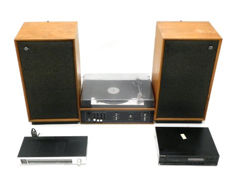 A Hi-Fi set, comprising two Dynatron speakers, a Pioneer TX540L, and a Technics SL-PJ25, and a Dynatron gold ring Lenco 5L78 