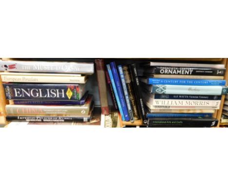 Books. Art, antiques and general reference, including Greece (Prince Michael of) Imperial Palaces of Russia, Bonfante-Warren 