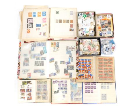 Philately. A collection of world stamps and stamp albums, Windsor stamp albums for Great Britain, Belgium, Czechoslovakian an