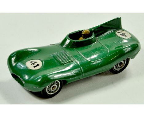 Matchbox Regular Wheels 41 b Jaguar D-type. Issue has green body with racing number 41 decals. Generally very good, only the 