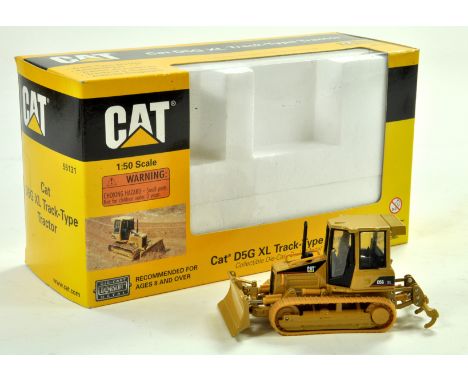 Norscot 1/50 construction issue comprising CAT D5G XL Track Type Tractor. Very Good to Excellent with box. Note: We are alway