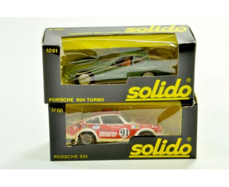 Solido 1/43 duo comprising No. 1051 Porsche 924 Turbo, plus No. 68 Porsche 934. Excellent with boxes, cellophane split on one