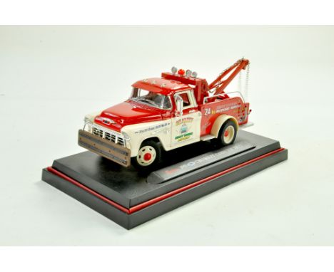 Saico 1/24 diecast truck issue comprising Chevrolet Tow Truck. High detail appears very good.  Note: We are always happy to p