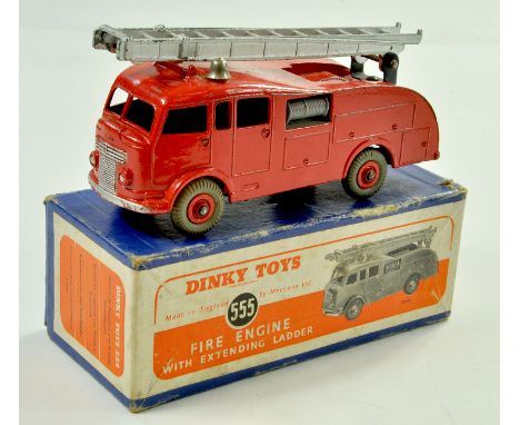 Dinky No. 555 Fire Engine. Original example is generally very good with minor age related wear in good to very good box. Note
