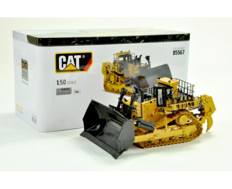 Diecast Masters 1/50 diecast construction issue comprising CAT D11T Crawler Dozer with Ripper. Superb piece is excellent with