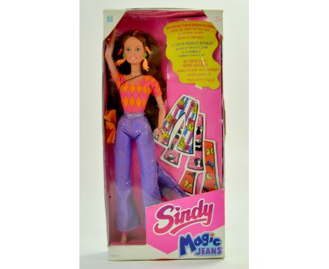 Sindy Issue 1993 Magic Jeans Sindy 18333. Excellent in Box. Never Removed. Note: We are always happy to provide additional im