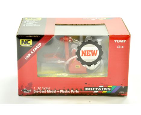Britains 1/32 Farm issue comprising NC Link A Sweep. Excellent and secured in box.  Note: We are always happy to provide addi