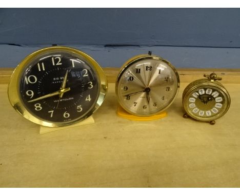 3 Vintage wind up alarm clocks to include Westclox