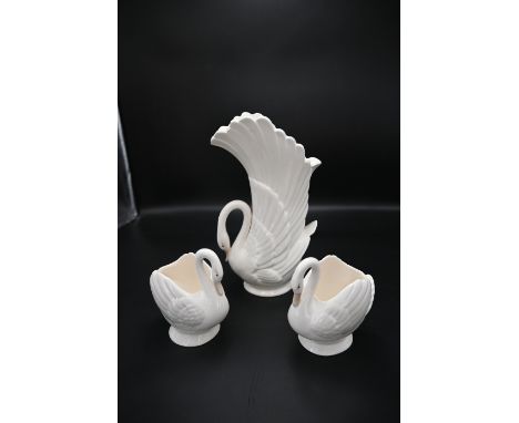 Vintage Marks &amp; Rosenfeld art deco style white swan vase with a pair of smaller swan planters, vase approx 22cm tall