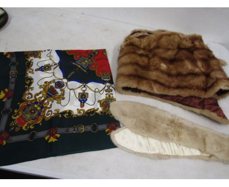 silk scarf, fur stole and fur collar&nbsp;