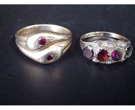 Hallmarked 9ct gold vintage double snake garnet ring size - T, 4.87g total weight, plus a hallmarked 9ct gold vintage Garnet 