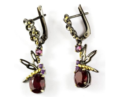 A pair of 925 silver gilt ruby, amethyst and tourmaline set drop earrings, L. 4cm.