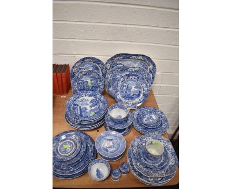 A good collection of Spode dinner and table wares including dishes, plates and chargers most in the Italian pattern