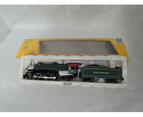 A Mehano HO scale American 4-6-2 Southern Locomotive &amp; Tender 1402, in original box