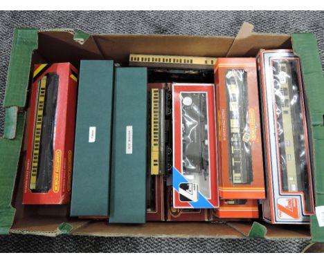 A box of seventeen Hornby, Lima and similar 00 gauge Coaches, mostly boxed