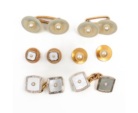 TWO PAIRS OF CUFFLINKS AND TWO PAIRS OF DRESS STUDS (8)Comprising; a pair of gold and platinum cufflinks mounted with a centr
