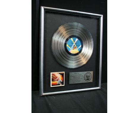 ELECTRIC LIGHT ORCHESTRA - RIAA platinum award presented to "UNITED ARTISTS RECORDS" to commemorate the sale of more than 1,0