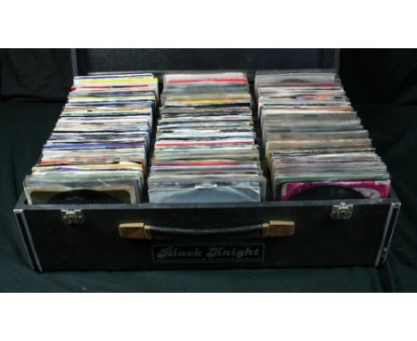 ROCK & POP - Collection of approximately 350 7" singles from the 60s, 70s and 80s, many of them in picture sleeves, to includ