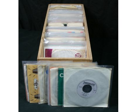 1960s/1970s - Great collection of approximately 150 7" singles which are mostly UK originals to include the likes of Beatles,