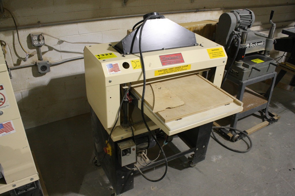 WOODMASTER MODEL W718, 18'' MOLDER/PLANER S/N W120016