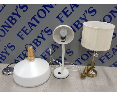 3 DECORATIVE LIGHTS INCLUDES 2 TABLE LIGHTS AND 1 HANGING LIGHT