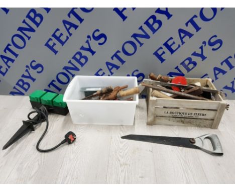2 BOXES OF VINTAGE TOOLS INCLUDING SAWS, HAMMER AND SCREWDRIVERS ETC