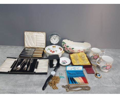 BOX OF MISCELLANEOUS ITEMS TO INCLUDE MALING ROYAL WORCESTER RINGTONS COSTUME JEWELLERY CUTLERY ETC